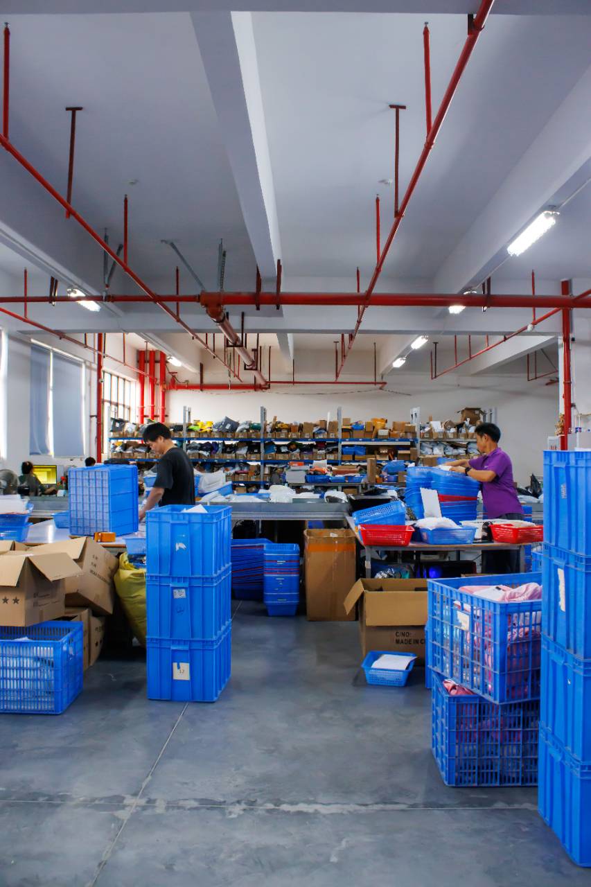 free design mockup, low MOQ custom packaging, ERP integration warehouse, one-by-one fulfillment